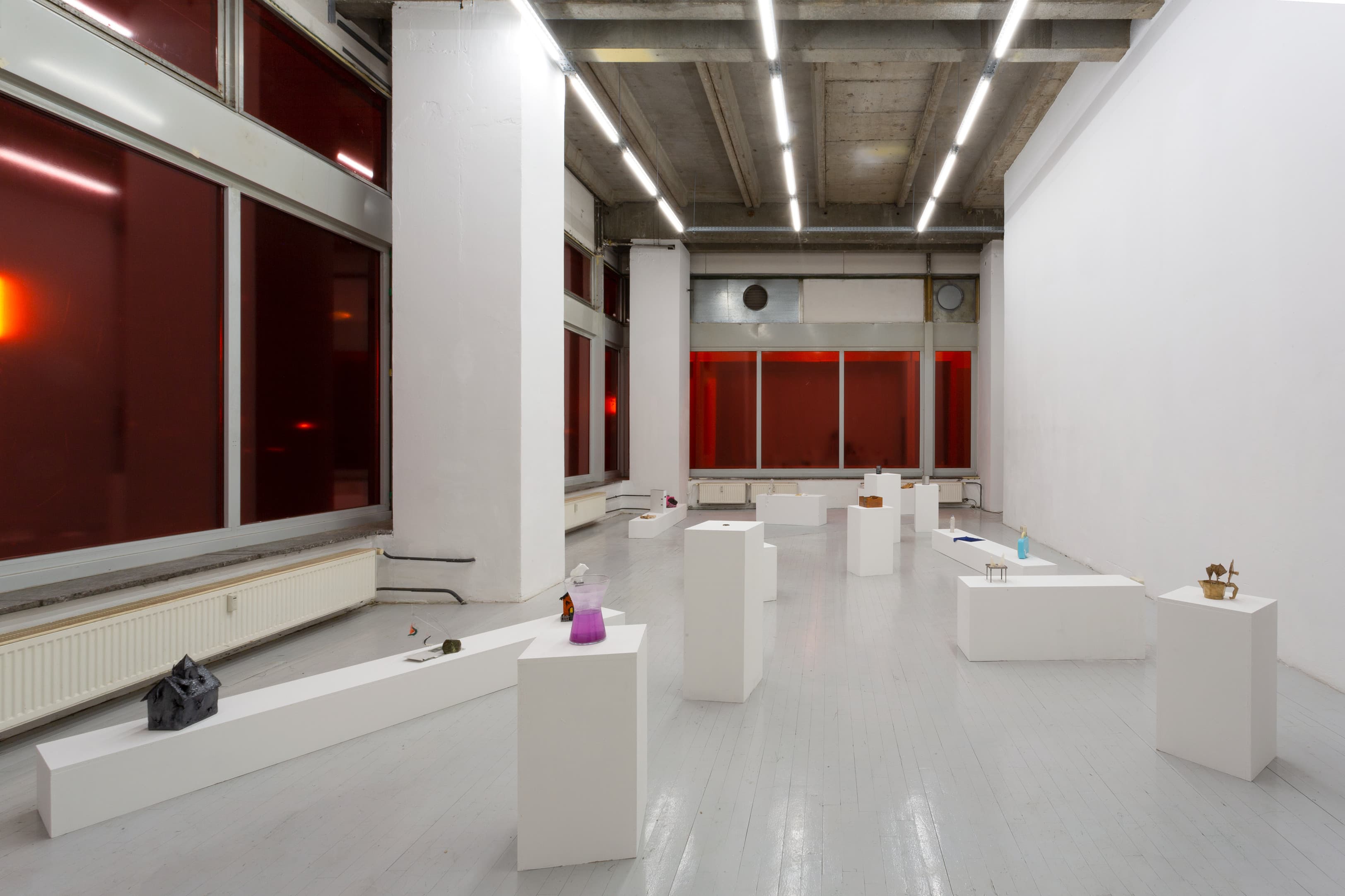 Scherben | Klimax | Anna-Sophie Berger, Burkhard Beschow, Zoë Field, Kolja Gollub, Frieder Haller, Mara Jenny, Katharina Keller, Nina Kettiger, Evelyn Kliesch, Salome Lübke, Philip Markert, Tomás Nervi, Paul Niedermeyer, Brigita Noreikaitė, Ella Pechechian, Eliza Penth, Gunter Reski, Carla-Luisa Reuter, Jonas Roßmeißl, Micah Schippa, Anne Schmidt, Phillip Simon, Michael Sullivan, Luise Thile, Raphaela Vogel, Michel Wagenschütz, Eugen Wist | 2022 | Photo: Scherben